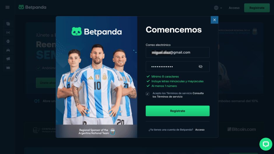 Ventana para regístrarte en el casino de Betpanda introduciendo correo electrónico y contraseña. En el momento de la prueba, nos aparecía la publicidad de que Betpanda.io es patrocinador de Argentina.