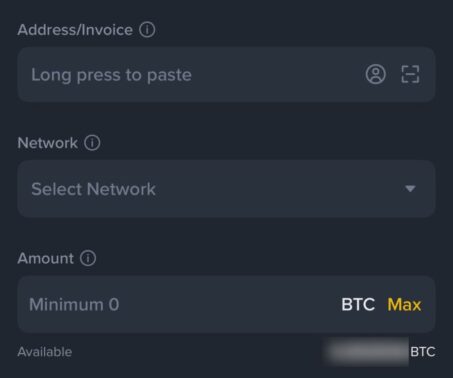 binance mobile app screen showing the bitcoin withdrawal form with fields for address, network selection and amount