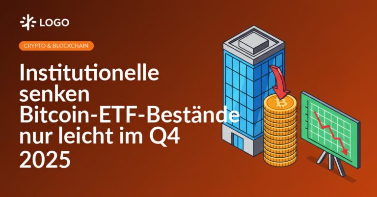 Modernes Bürogebäude neben Stapel Münzen mit rotem Abwärtspfeil und Finanzchart mit fallender Kurve auf Tafel.